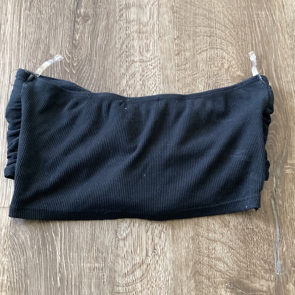 Cut out strapless crop - Picture 3 of 3